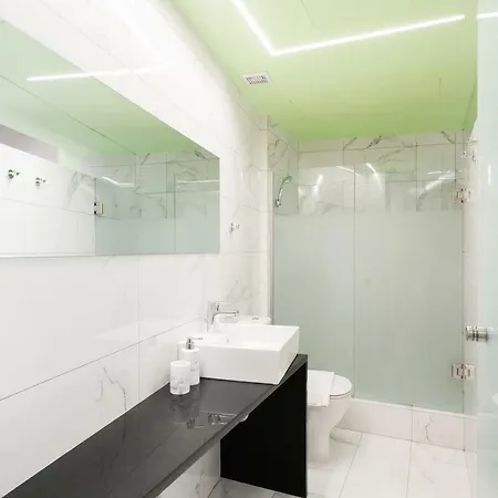 Greece U Around Thissio Aparthotel