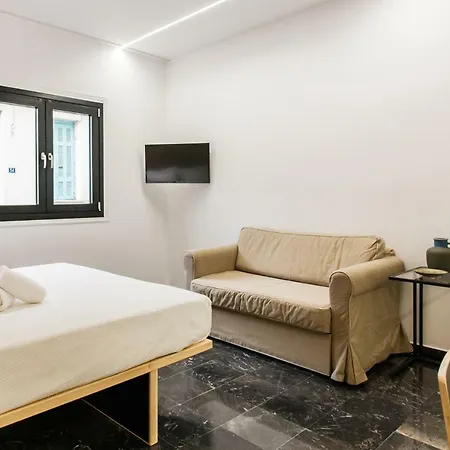 Greece U Around Thissio 3* Atene