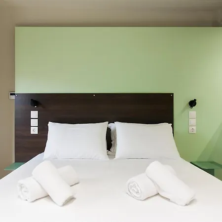 Greece U Around Thissio Aparthotel 3*